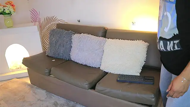 Valeriestyle online show from March 2026 03:51:02 AM