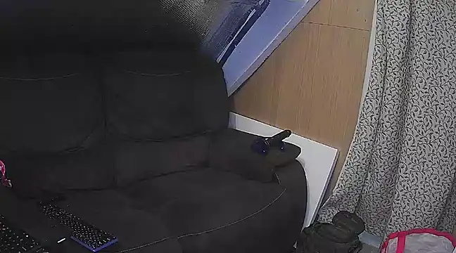 Snapshot of rob2810 chatting on January 2025 07:53:02 PM rob2810 online show from January 2025 07:53:02 PM