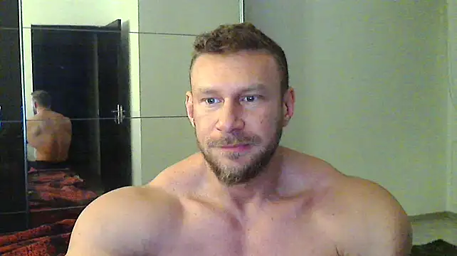 muscularkevin online show from December 2024 05:09:02 AM