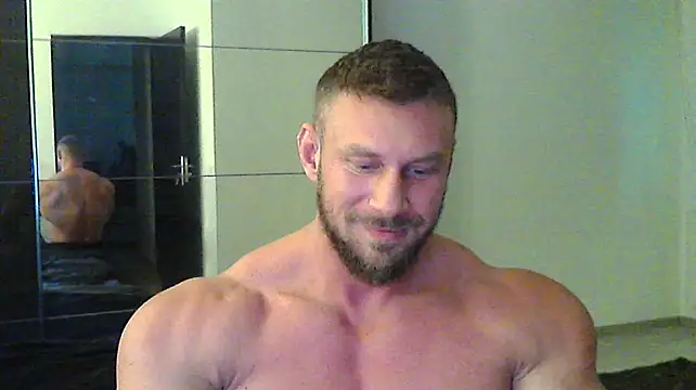 muscularkevin online show from February 2025 02:21:01 PM