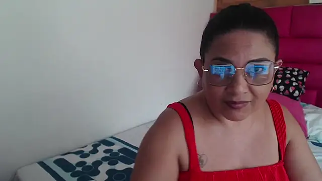 Snapshot of Katha_Marck chatting on June 2026 02:48:01 PM Katha Marck online show from June 2026 02:48:01 PM