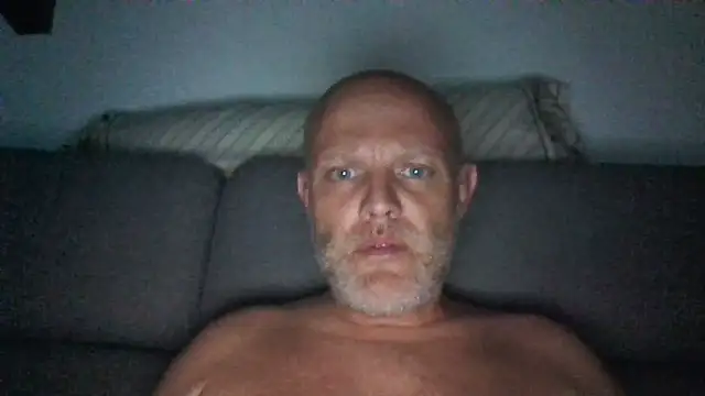 Snapshot of davigochi77bcn chatting on October 2025 08:25:01 PM davigochi77bcn online show from October 2025 08:25:01 PM