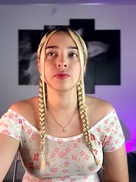 Irisweet  online show from September 2025 02:27:02 PM