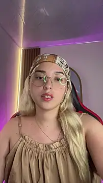 Irisweet  online show from May 2026 06:11:02 AM