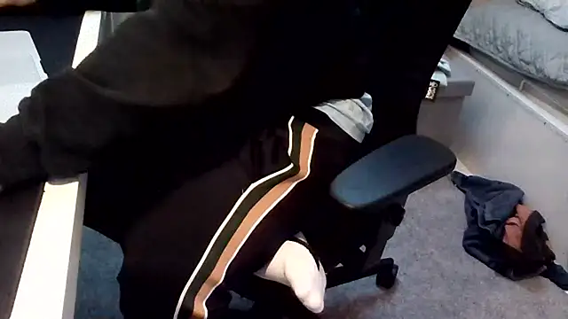 Luishorny19 online show from December 2024 02:19:02 PM