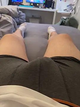 Luishorny19 online show from October 2025 03:45:02 PM