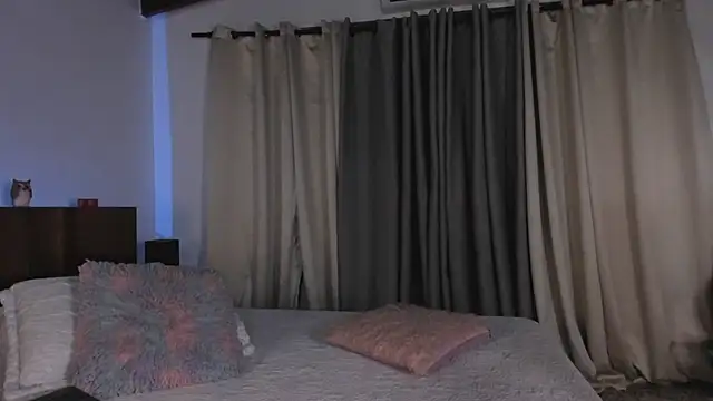 SaraVergara online show from March 2025 08:33:02 PM