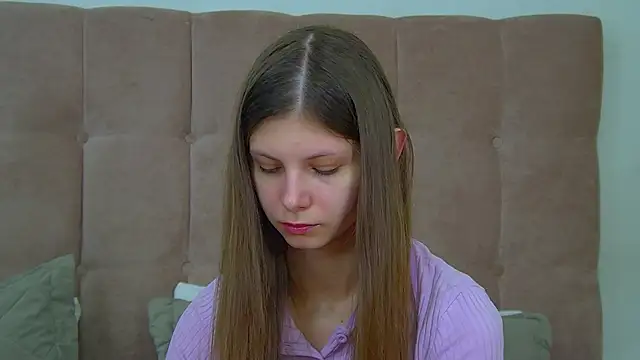 AudreyBarlow online show from March 2026 06:30:01 AM