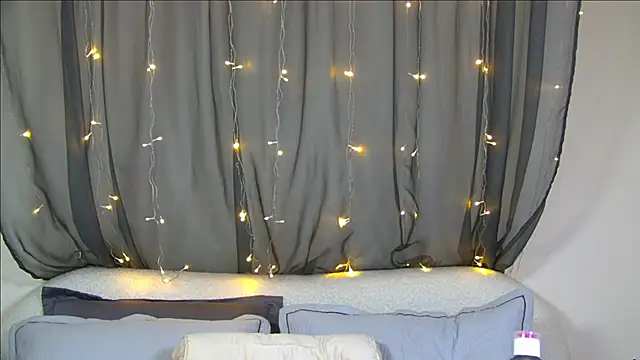 RachelSimpson online show from November 2025 06:19:02 PM