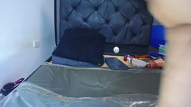 Snapshot of Katty_dirty31 chatting on January 2025 11:22:02 PM Katty dirty31 online show from January 2025 11:22:02 PM