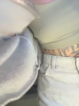 Bastet online show from April 2026 05:48:02 PM