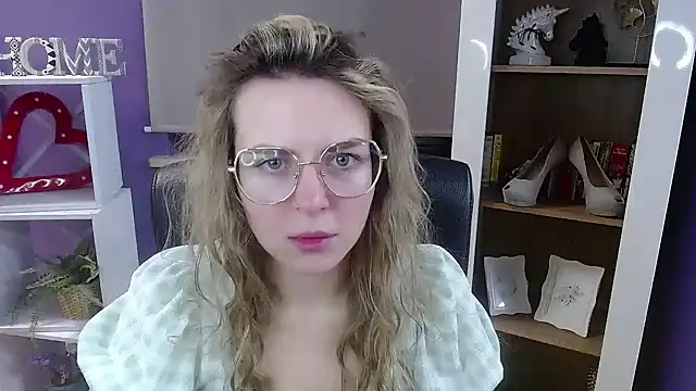 Zoey Erotic online show from January 2026 05:34:02 AM