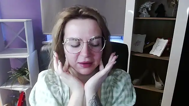 Zoey Erotic online show from March 2026 05:46:02 AM