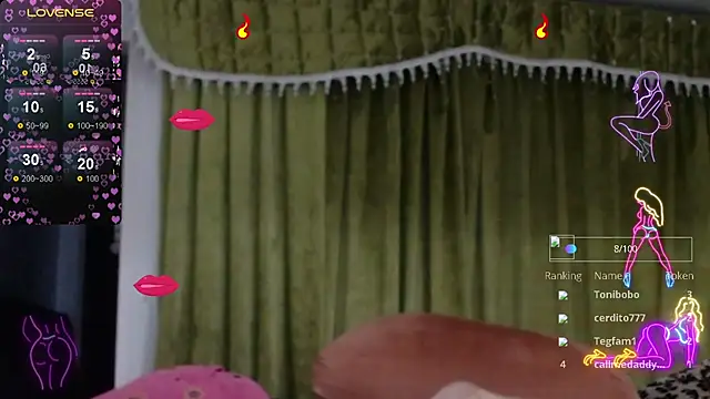 Snapshot of linapalacios chatting on September 2025 11:27:02 PM linapalacios online show from September 2025 11:27:02 PM