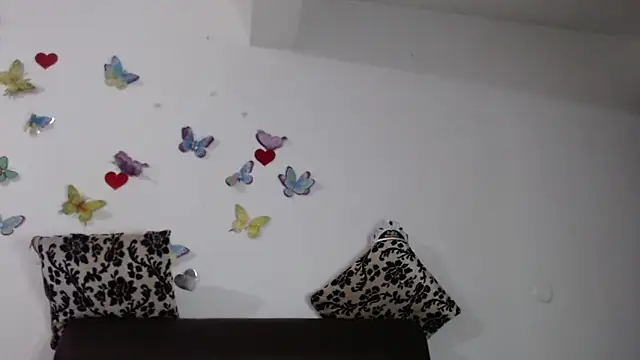 Snapshot of linapalacios chatting on November 2025 02:17:02 PM linapalacios online show from November 2025 02:17:02 PM