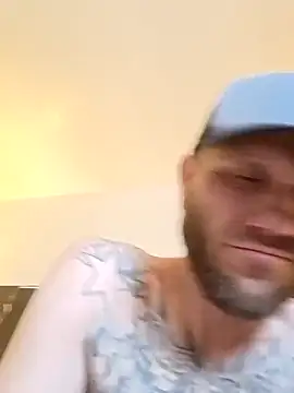 Snapshot of DanielTiger15 chatting on September 2025 10:54:02 PM DanielTiger15 online show from September 2025 10:54:02 PM