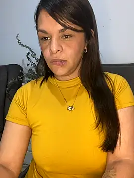 Kataliina online show from October 2025 03:28:01 AM