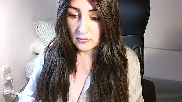 Snapshot of naughty_sarahh chatting on July 2026 05:30:01 PM naughty sarahh online show from July 2026 05:30:01 PM