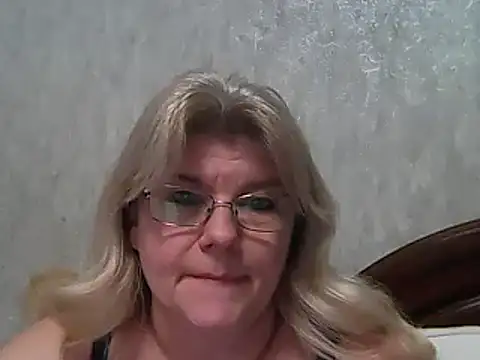 Diana 49 online show from March 2025 04:11:01 PM
