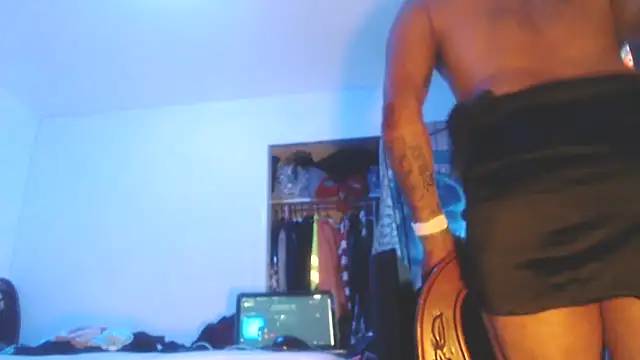 trophyboi69 online show from June 2026 06:19:02 AM