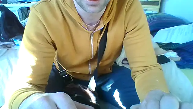 MmaxX004 online show from March 2025 03:04:01 PM