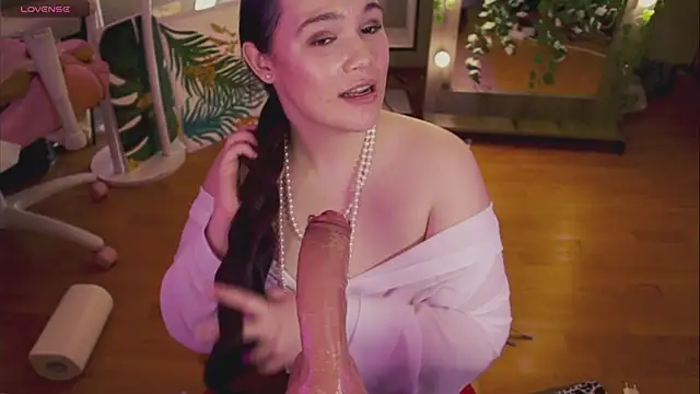 Chery Lady22 online show from March 2025 10:21:01 PM