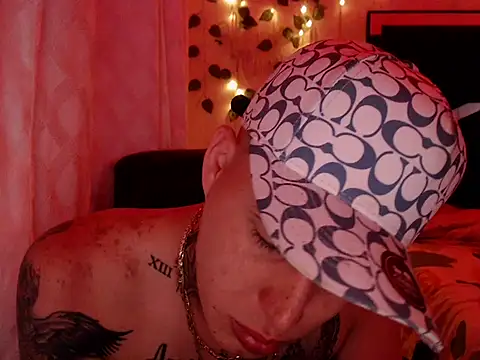 Snapshot of iam_jaylow89 chatting on December 2025 02:49:01 AM iam jaylow89 online show from December 2025 02:49:01 AM