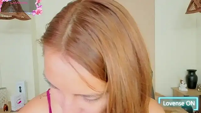 AnisiaFarina online show from October 2025 11:22:02 AM