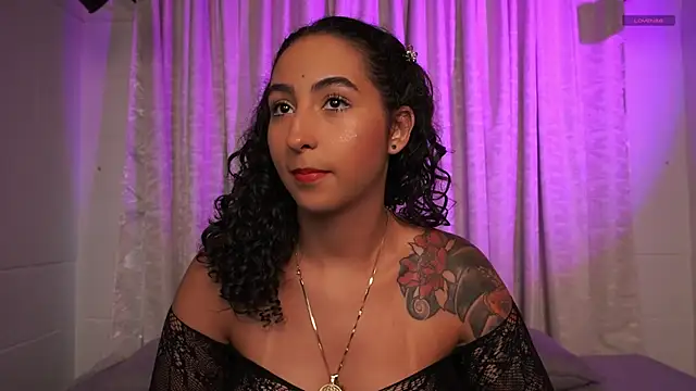 agatha collins  online show from September 2025 07:25:02 PM