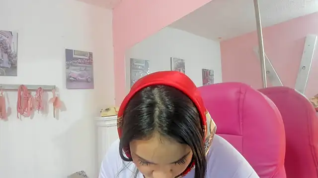 CAMILA--REY online show from January 2025 04:43:02 PM