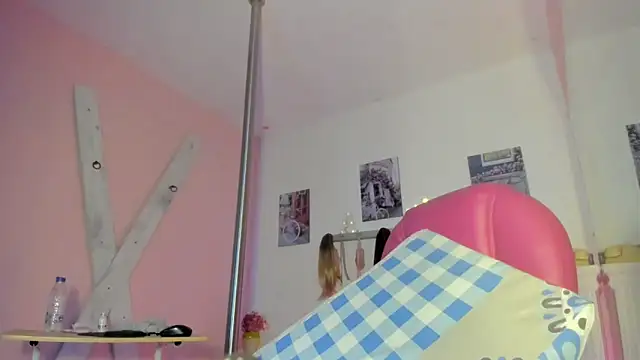 CAMILA--REY online show from February 2025 12:16:01 PM