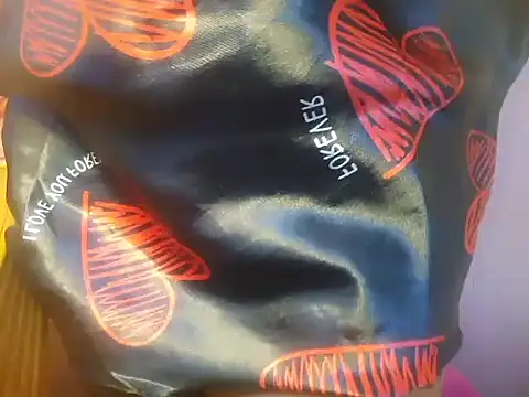 Snapshot of Savithri9 chatting on November 2025 04:57:01 AM Savithri9 online show from November 2025 04:57:01 AM