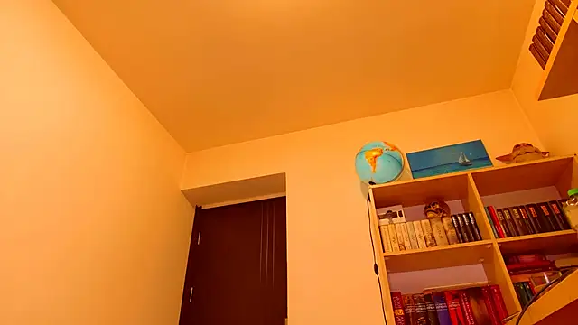 purpleariellx online show from April 2026 09:59:02 PM