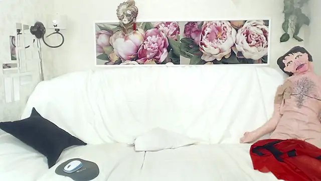 Snapshot of FlaviaSquirts chatting on December 2024 12:26:01 PM FlaviaSquirts online show from December 2024 12:26:01 PM