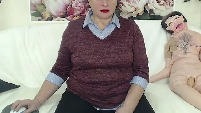 Snapshot of FlaviaSquirts chatting on January 2025 08:29:01 AM FlaviaSquirts online show from January 2025 08:29:01 AM