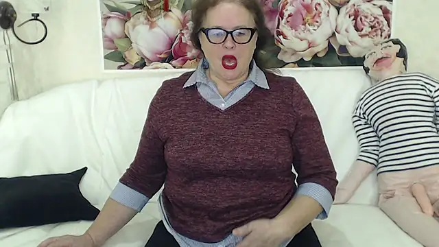 Snapshot of FlaviaSquirts chatting on October 2025 05:53:02 AM FlaviaSquirts online show from October 2025 05:53:02 AM