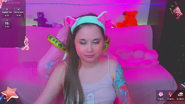 Snapshot of Lolisuccub chatting on January 2025 07:04:01 PM Lolisuccub online show from January 2025 07:04:01 PM