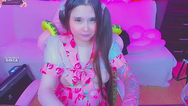 Snapshot of Lolisuccub chatting on February 2025 02:50:02 AM Lolisuccub online show from February 2025 02:50:02 AM