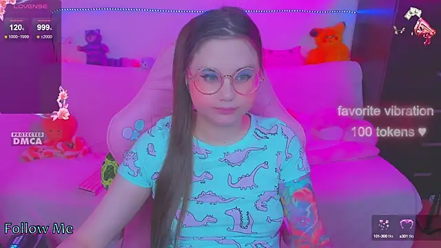 Snapshot of Lolisuccub chatting on March 2025 04:01:02 PM Lolisuccub online show from March 2025 04:01:02 PM