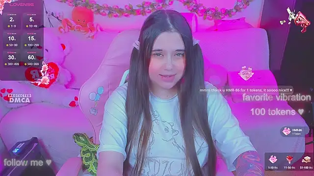 Snapshot of Lolisuccub chatting on October 2025 04:59:02 PM Lolisuccub online show from October 2025 04:59:02 PM