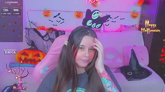 Snapshot of Lolisuccub chatting on November 2025 04:09:02 PM Lolisuccub online show from November 2025 04:09:02 PM