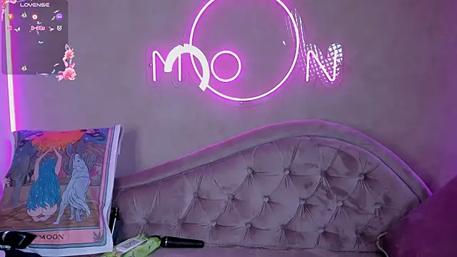 lika lil online show from December 2025 12:26:02 AM