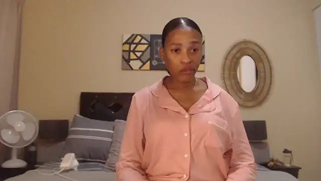 Creamyass22 online show from December 2025 05:20:02 PM