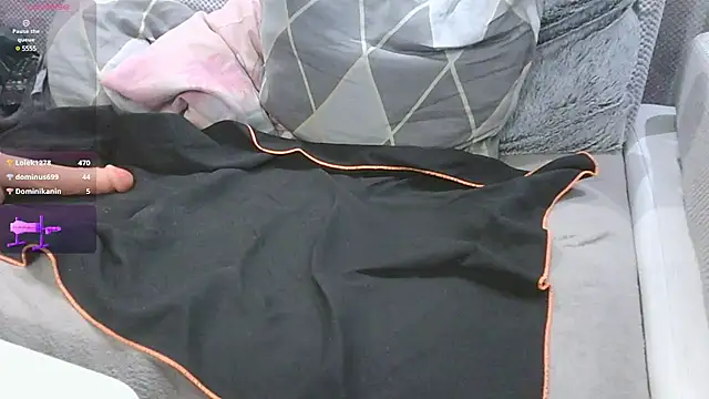 Julvka online show from December 2024 09:46:01 PM