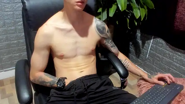 Dmtry6 online show from January 2026 06:42:02 PM