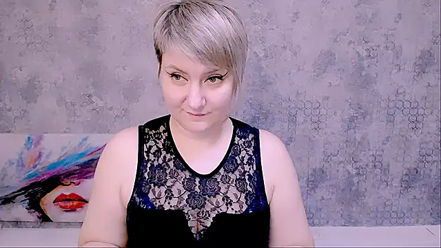 Djullia online show from February 2025 03:15:02 PM