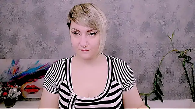 Djullia online show from December 2025 07:16:02 AM