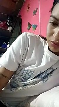 annie-19 online show from March 2025 05:07:02 PM