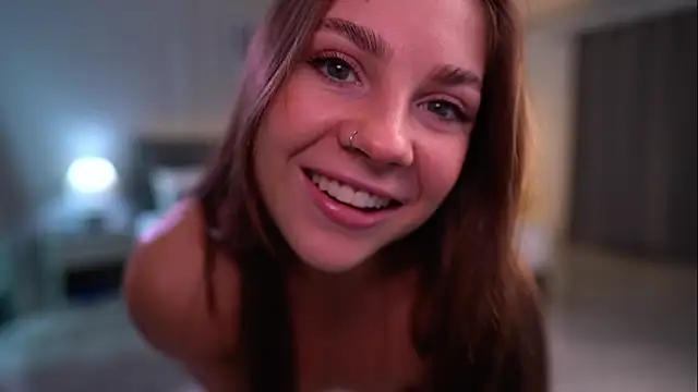 Cute Foxyxh online show from January 2025 02:40:02 PM