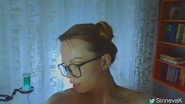 sinteas online show from February 2025 03:15:02 PM